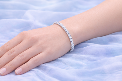 tennis-bracelet